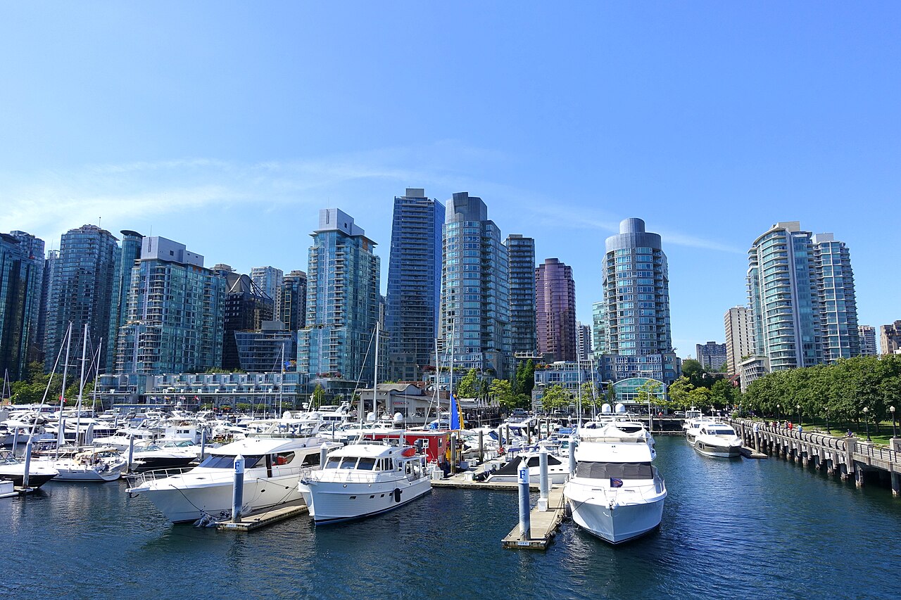 Coal Harbour waterfront and skyline